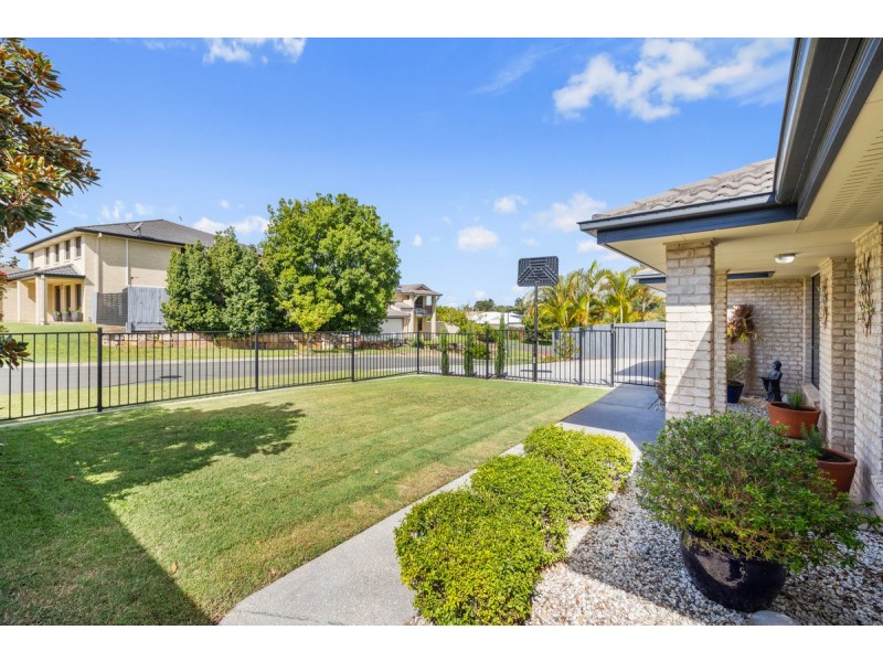 23 Coachwood Street, Redland Bay QLD 4165