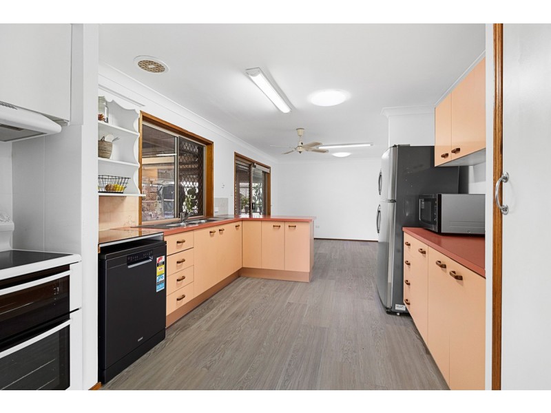 5 Troon Court, Victoria Point QLD 4165