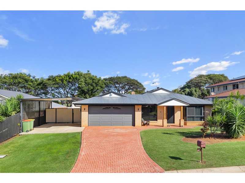 9 Brampton Close, Redland Bay QLD 4165