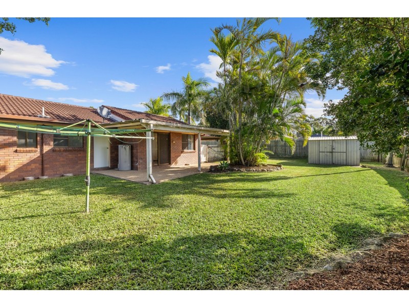 27 Terrier Court, Redland Bay QLD 4165