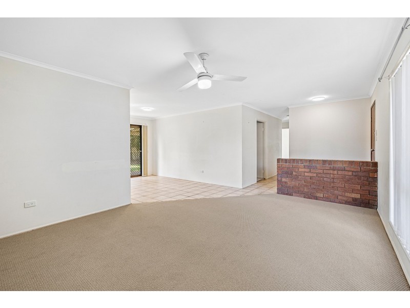 27 Terrier Court, Redland Bay QLD 4165