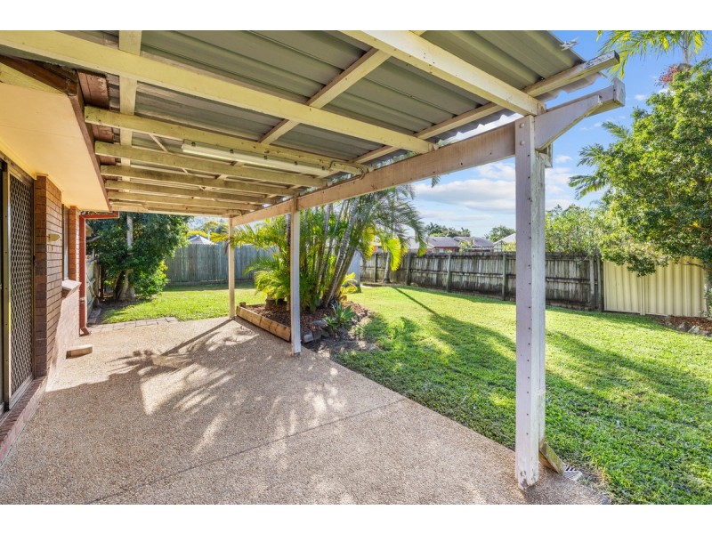 27 Terrier Court, Redland Bay QLD 4165