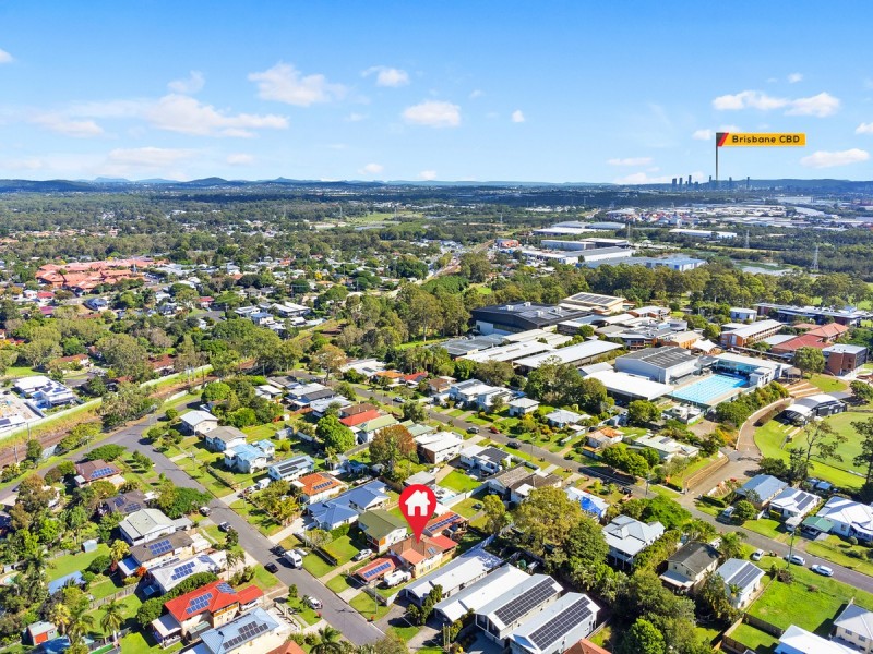 17 Herswell Avenue, Wynnum West QLD 4178