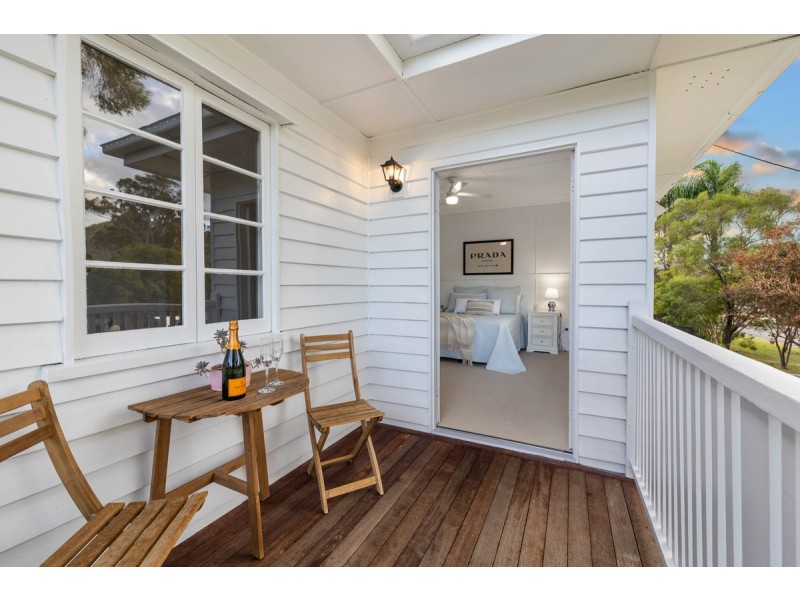 13 Down Street, Esk QLD 4312