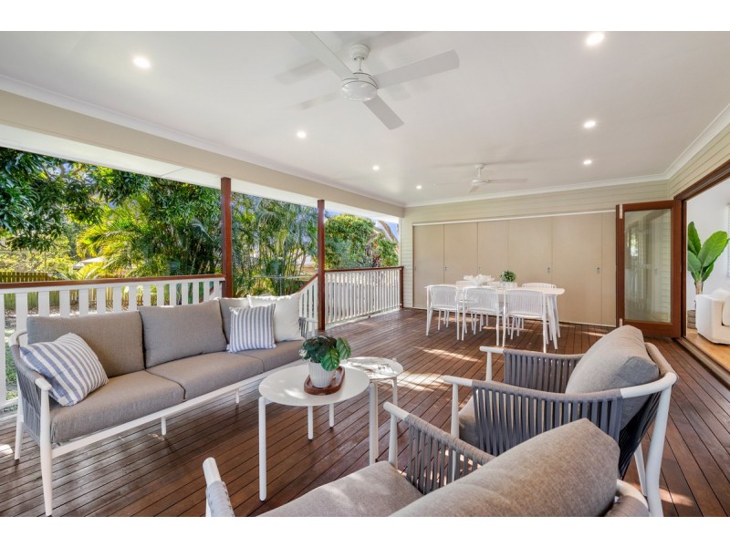 2 Canterbury Street, Mount Gravatt East QLD 4122