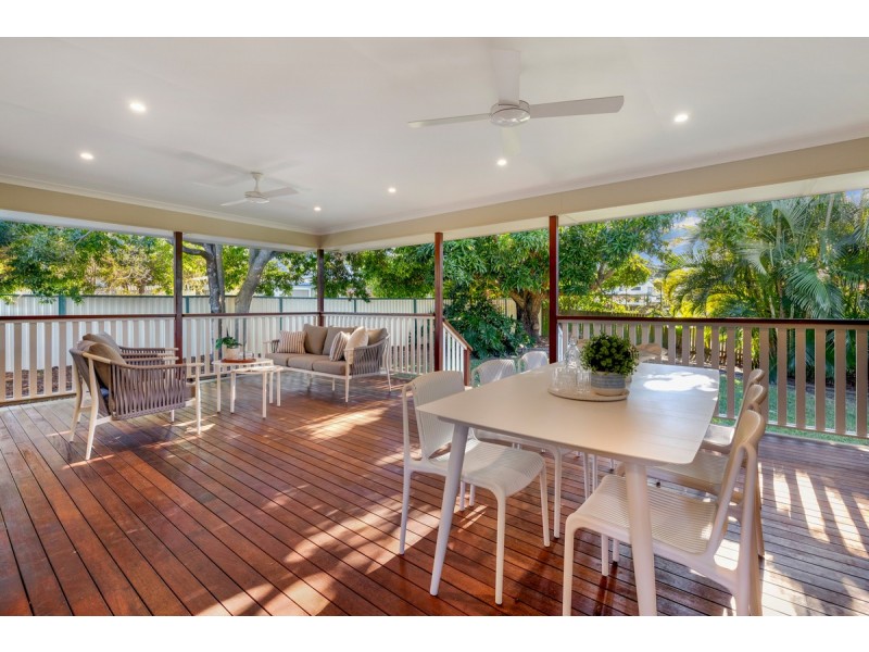 2 Canterbury Street, Mount Gravatt East QLD 4122