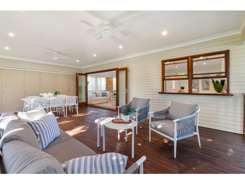 2 Canterbury Street, Mount Gravatt East QLD 4122