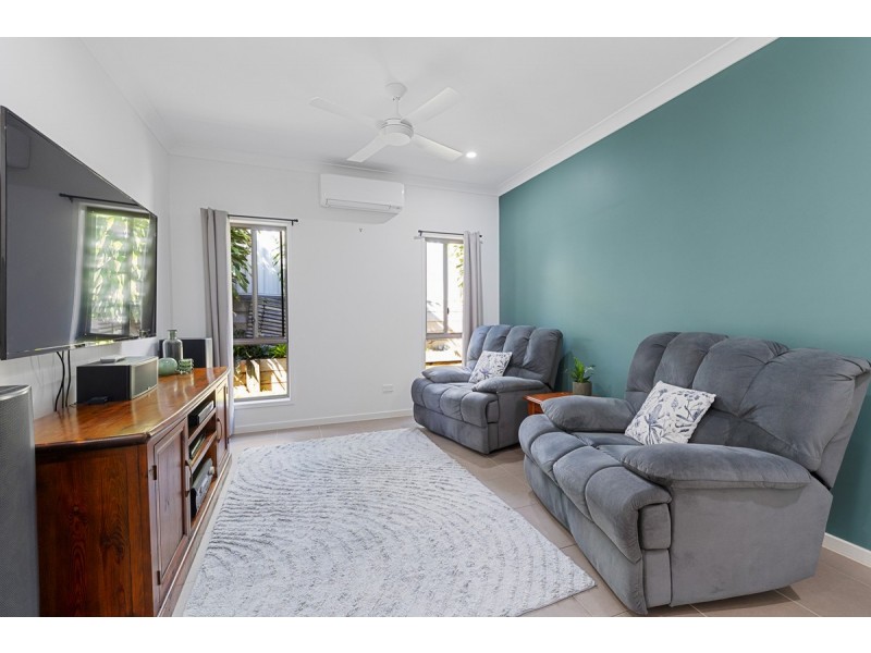 52 Muller Street, Redland Bay QLD 4165