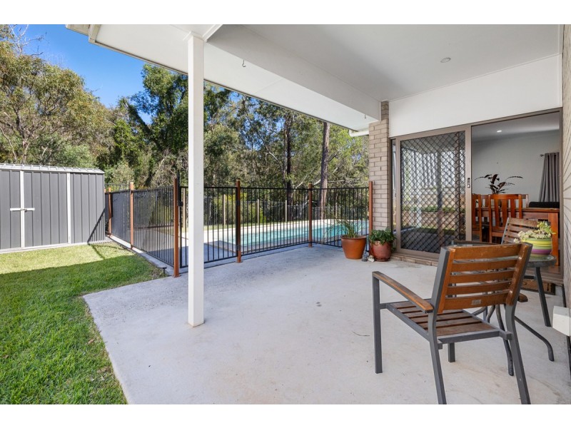 52 Muller Street, Redland Bay QLD 4165