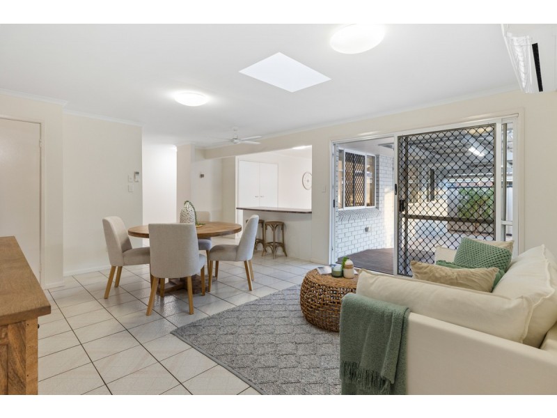 10 Biscay Street, Wellington Point QLD 4160