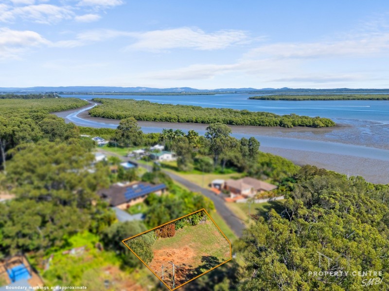 111 Palm Beach Road, Russell Island QLD 4184