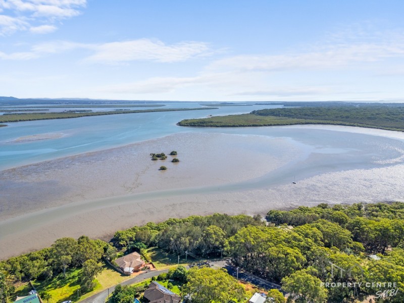 111 Palm Beach Road, Russell Island QLD 4184