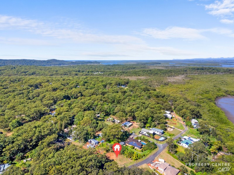 111 Palm Beach Road, Russell Island QLD 4184