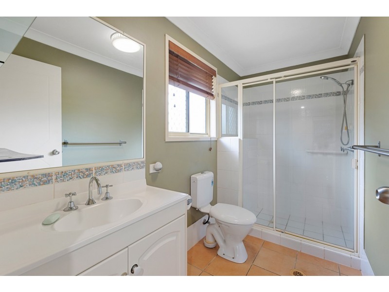 94 Salisbury Street, Redland Bay QLD 4165