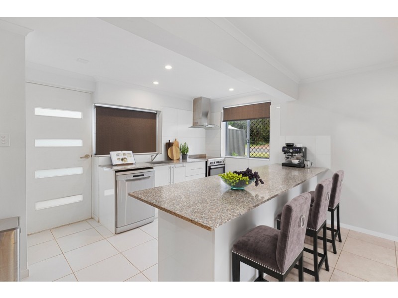 37 Albert Street, Ormiston QLD 4160