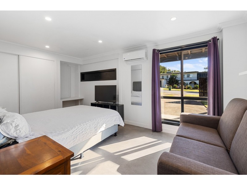 18 Willowie Crescent, Capalaba QLD 4157