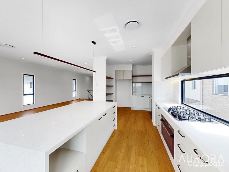 73 Gordon Street, Ormiston QLD 4160