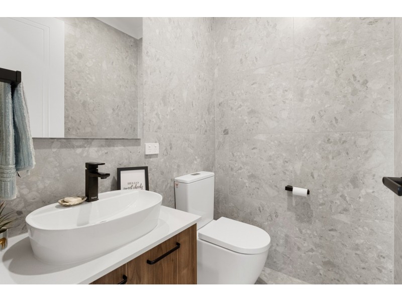 73 Gordon Street, Ormiston QLD 4160