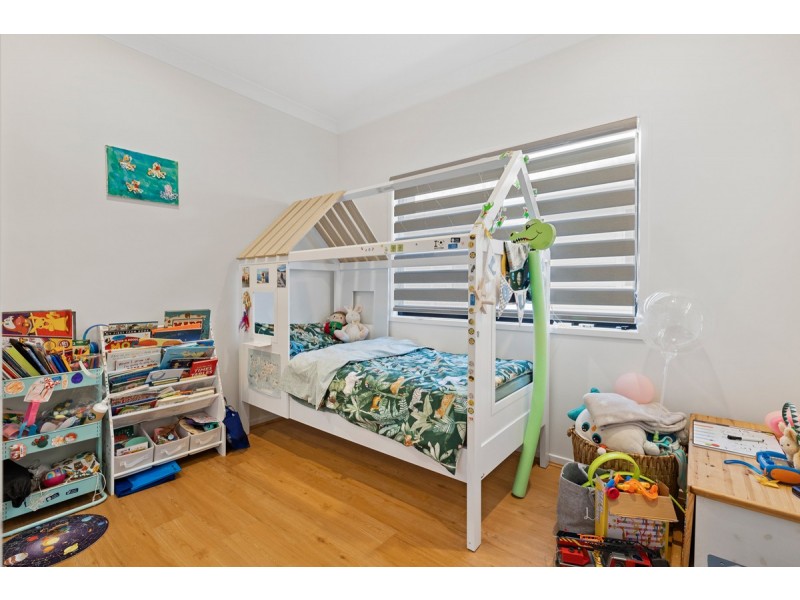 73 Gordon Street, Ormiston QLD 4160