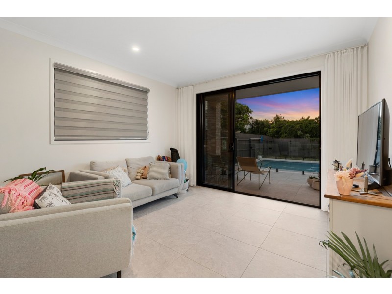 73 Gordon Street, Ormiston QLD 4160