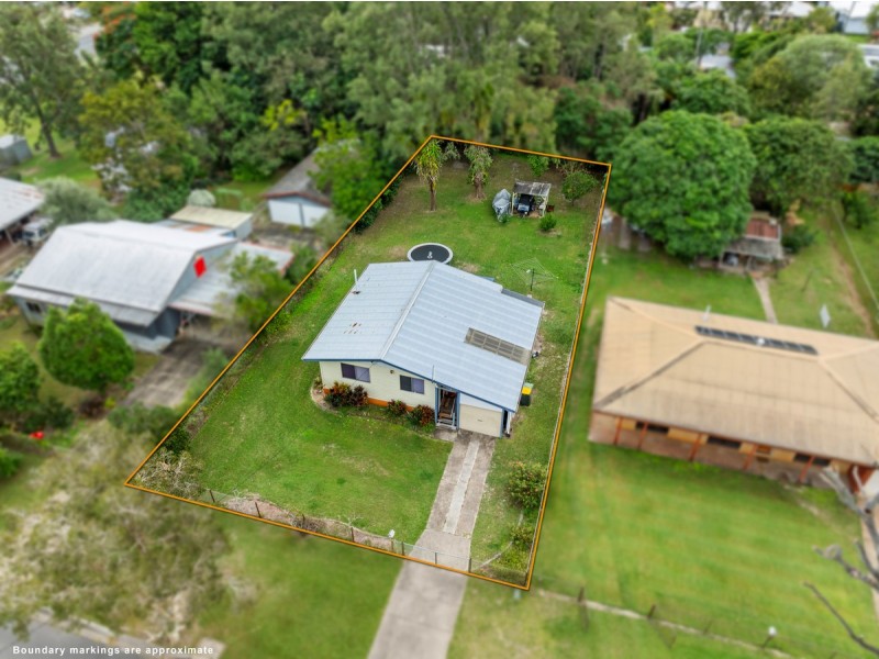 31 First Avenue, Beachmere QLD 4510