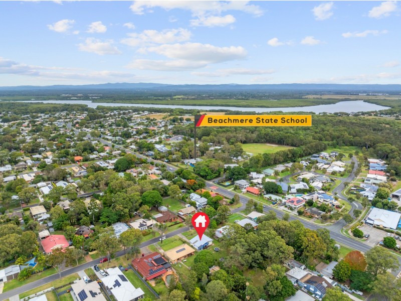 31 First Avenue, Beachmere QLD 4510