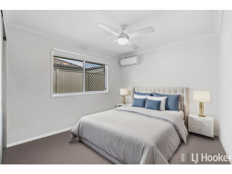 4 Isla Avenue, Redland Bay QLD 4165