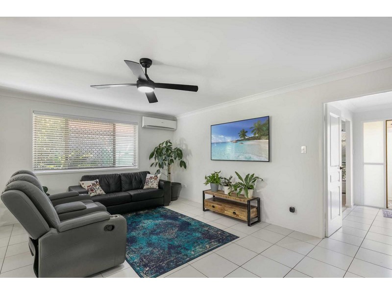 55 Emperor Drive, Redland Bay QLD 4165