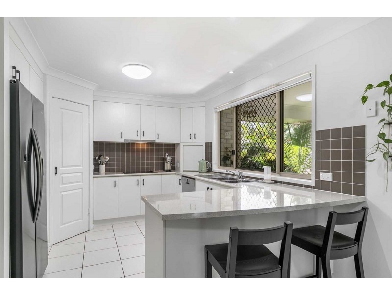 55 Emperor Drive, Redland Bay QLD 4165