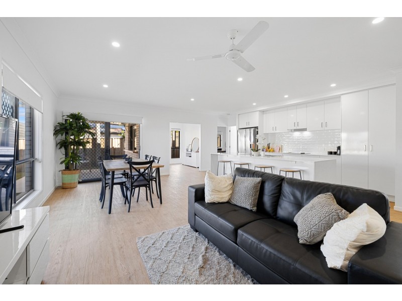 19a Plumer Street, Wellington Point QLD 4160