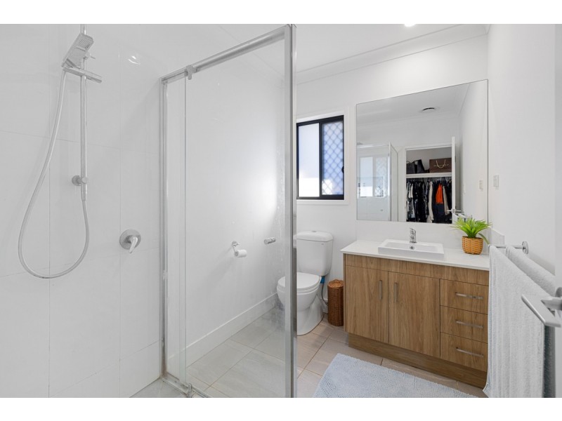 19a Plumer Street, Wellington Point QLD 4160