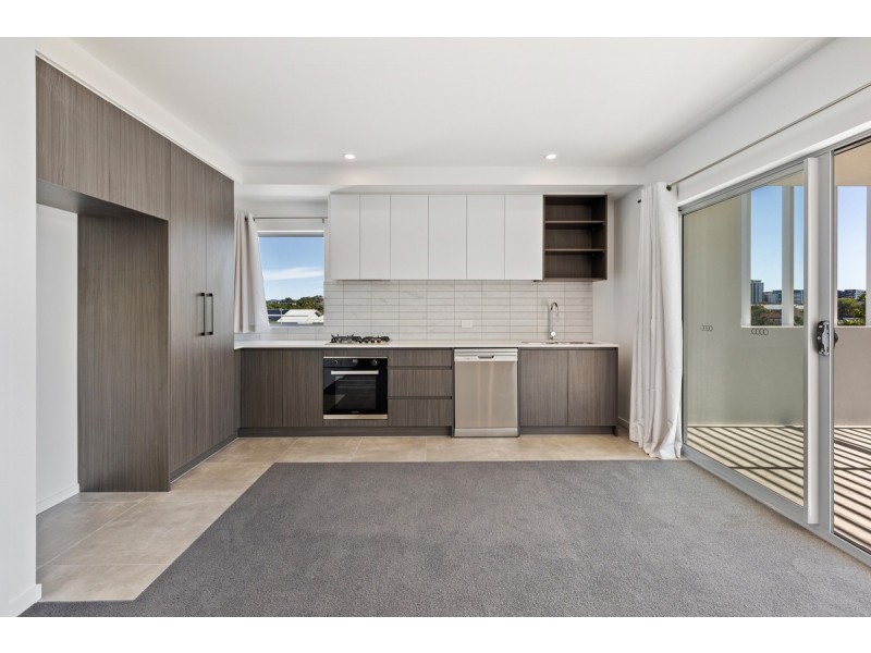 303/10-12 Mermaid Street, Chermside QLD 4032