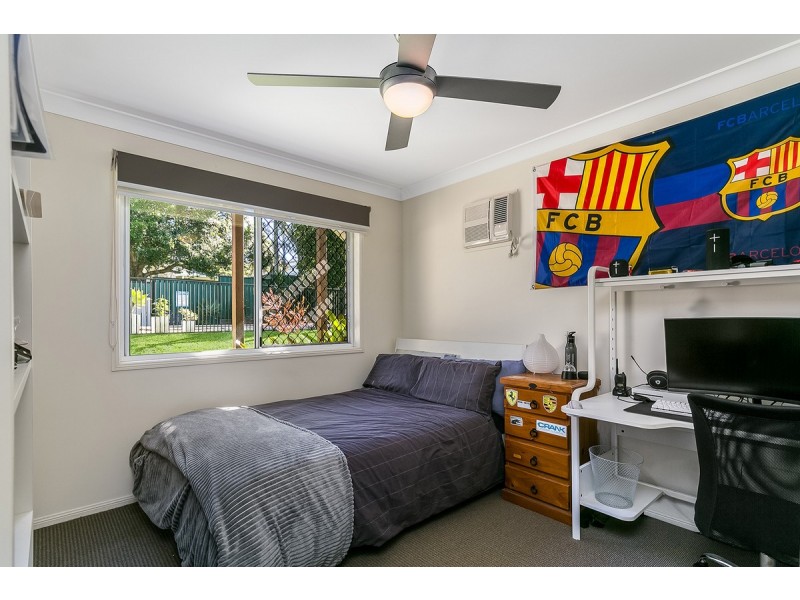 21 Scott Street, Redland Bay QLD 4165