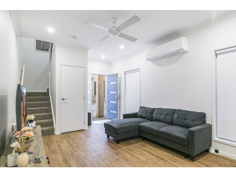 8/5-9 Victor Street, Birkdale QLD 4159