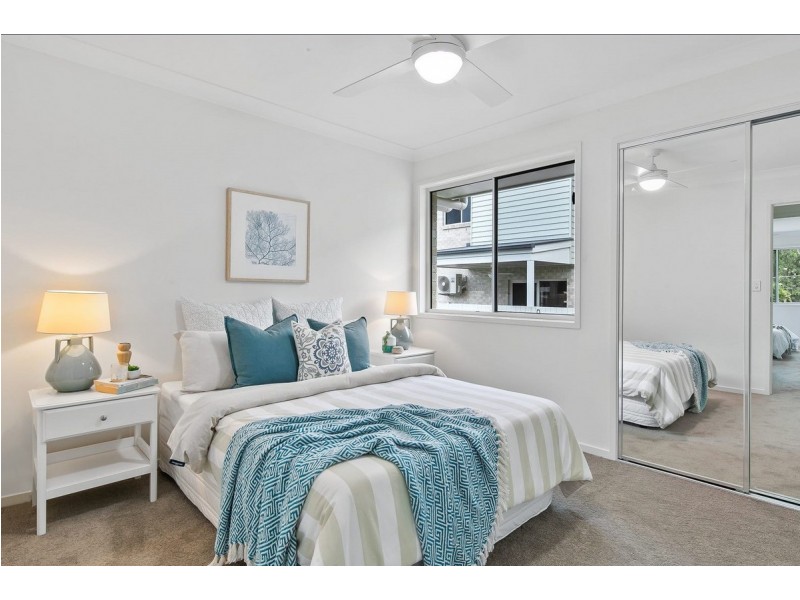 8/5-9 Victor Street, Birkdale QLD 4159