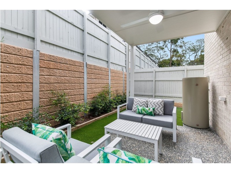 8/5-9 Victor Street, Birkdale QLD 4159