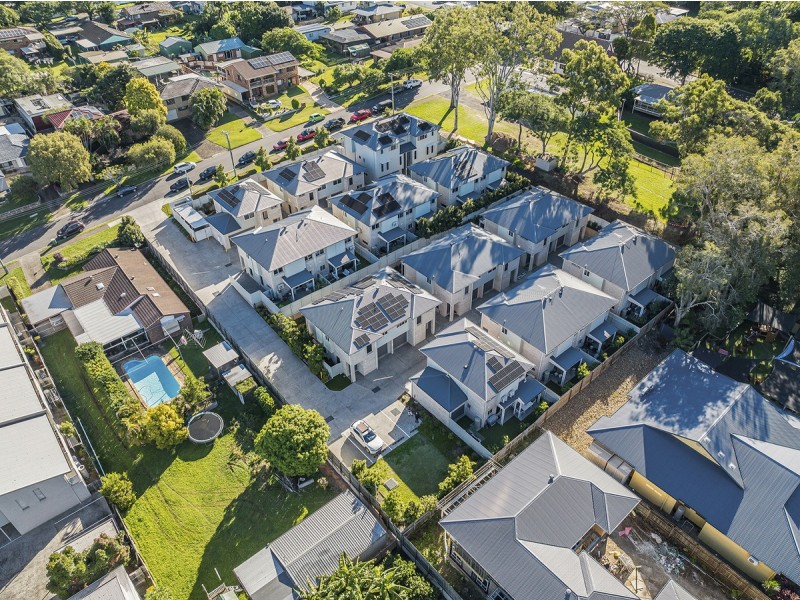 8/5-9 Victor Street, Birkdale QLD 4159