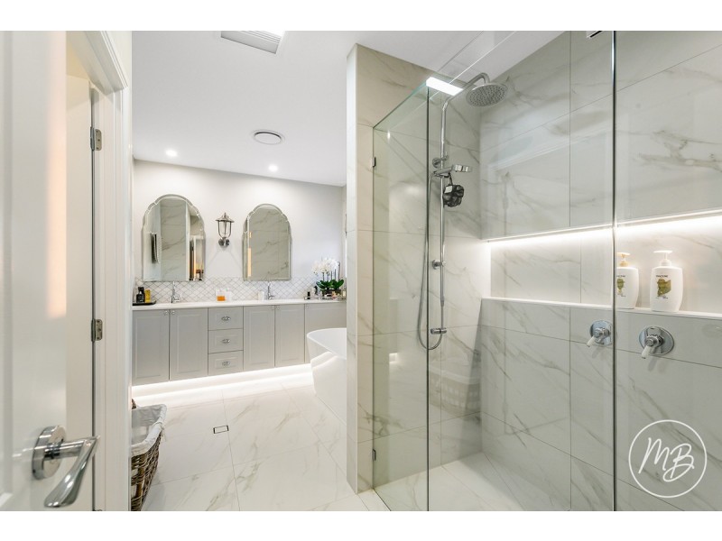 13 Marram Court, Raby Bay QLD 4163