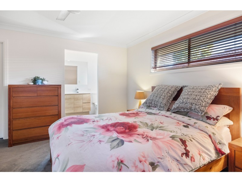 2 Bona Vista Court, Cleveland QLD 4163