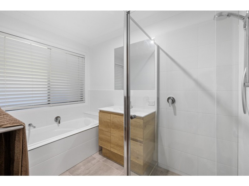 2 Bona Vista Court, Cleveland QLD 4163