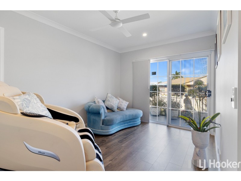 15 Simon Street, Victoria Point QLD 4165