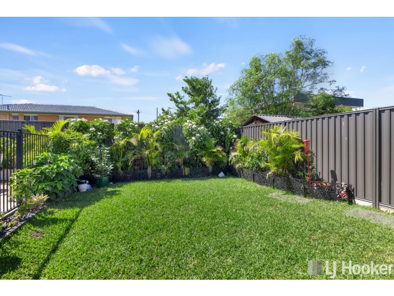 15 Simon Street, Victoria Point QLD 4165