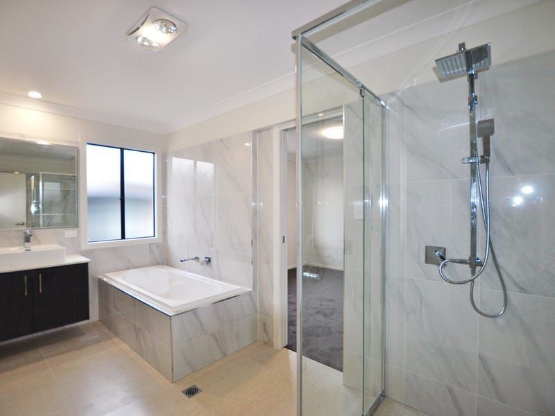 7 Gawler Street, South Ripley QLD 4306