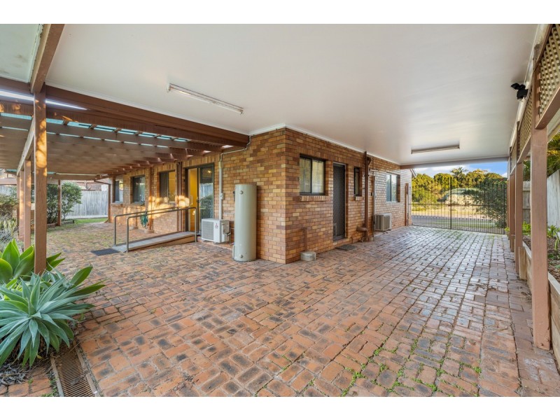 68 Long Street, Cleveland QLD 4163