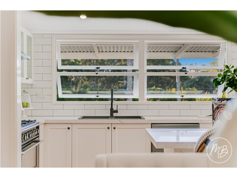 97 Bainbridge Street, Ormiston QLD 4160