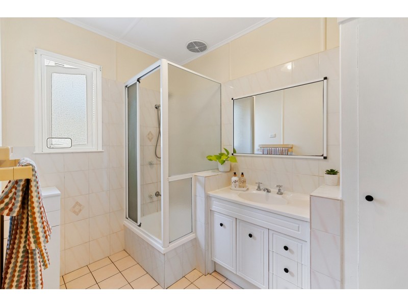 48 Gordon Parade, Mount Gravatt East QLD 4122