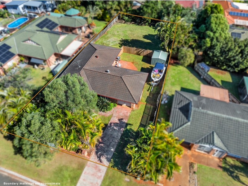3 Westburn Court, Redland Bay QLD 4165