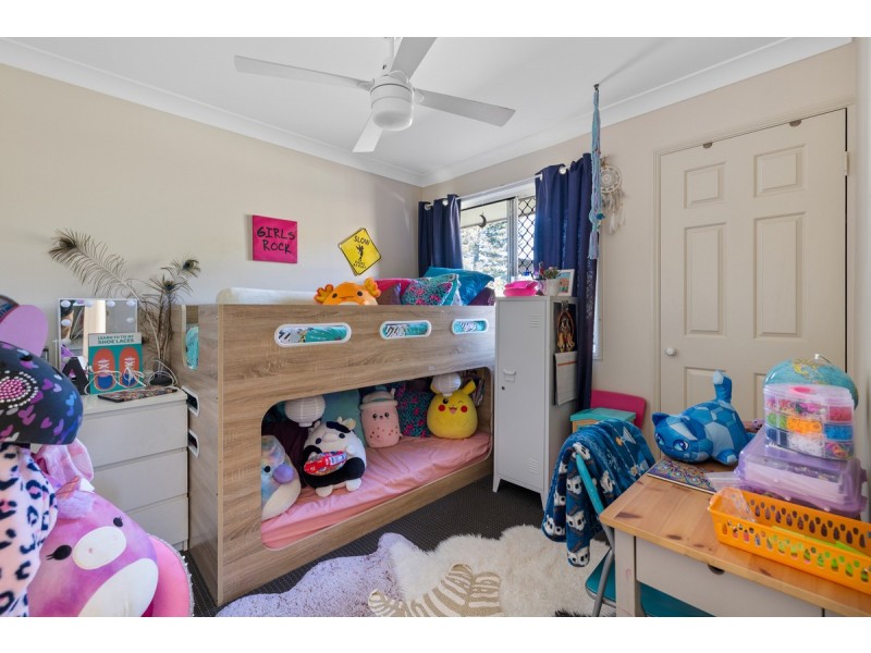 3 Westburn Court, Redland Bay QLD 4165