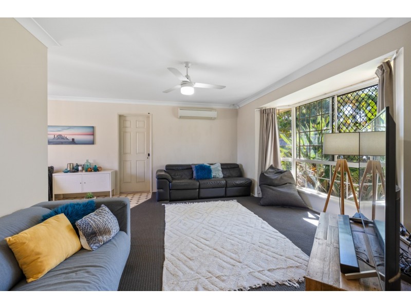 3 Westburn Court, Redland Bay QLD 4165