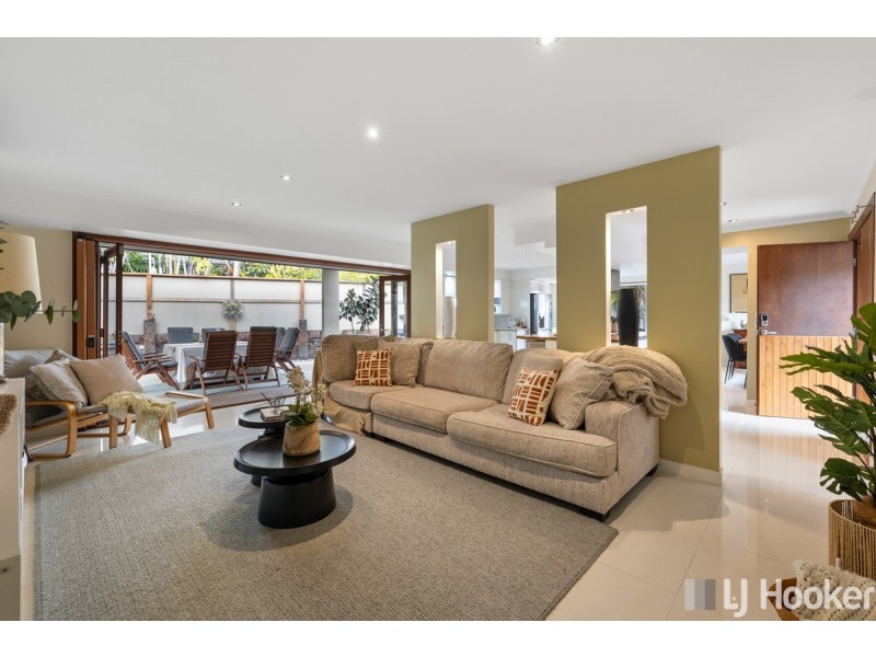 314 Bloomfield Street, Cleveland QLD 4163